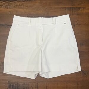 White House Black Market 5 inch Short Womens Size 4 White Tailored Shorts
